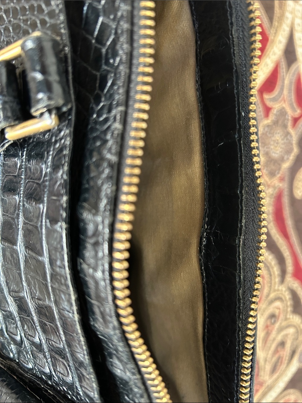 Brahmin Anywhere Convertible in Black Melbourne - Picture 7 of 12